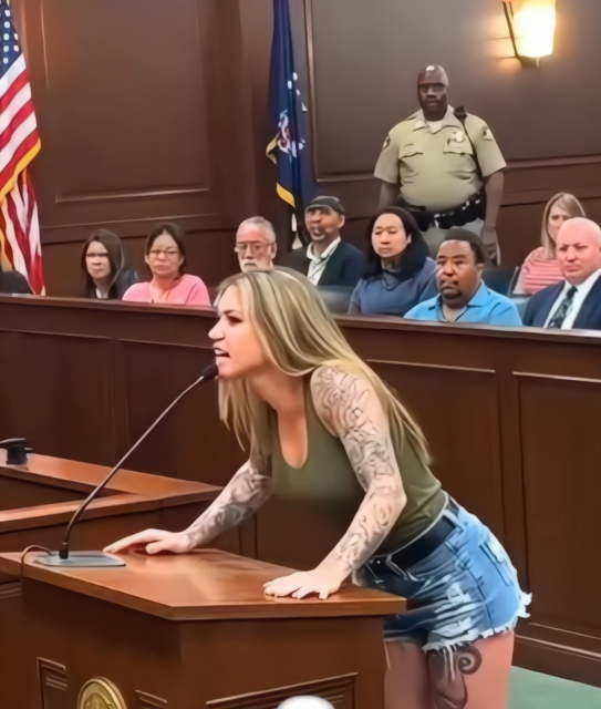 Woman Who Flipped Off Judge